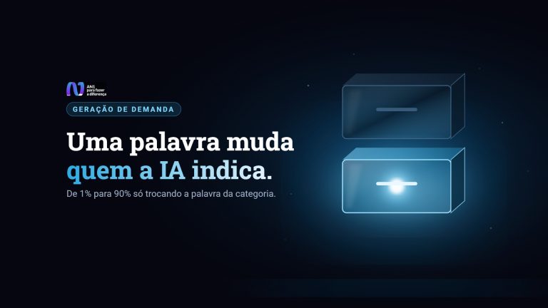 Duas gavetas de vidro azul, a de cima escura e vazia e a de baixo acesa com um núcleo de luz, símbolo da categoria em que a IA arquiva a sua marca
