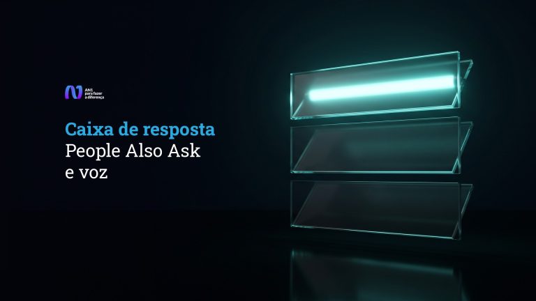 Três painéis de vidro empilhados no escuro, só o de cima aceso em teal, ilustrando a caixa de resposta